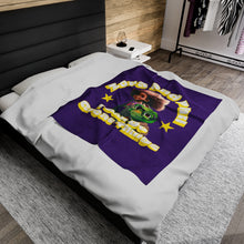 Load image into Gallery viewer, 5 Zora and Phil Velveteen Plush Blanket
